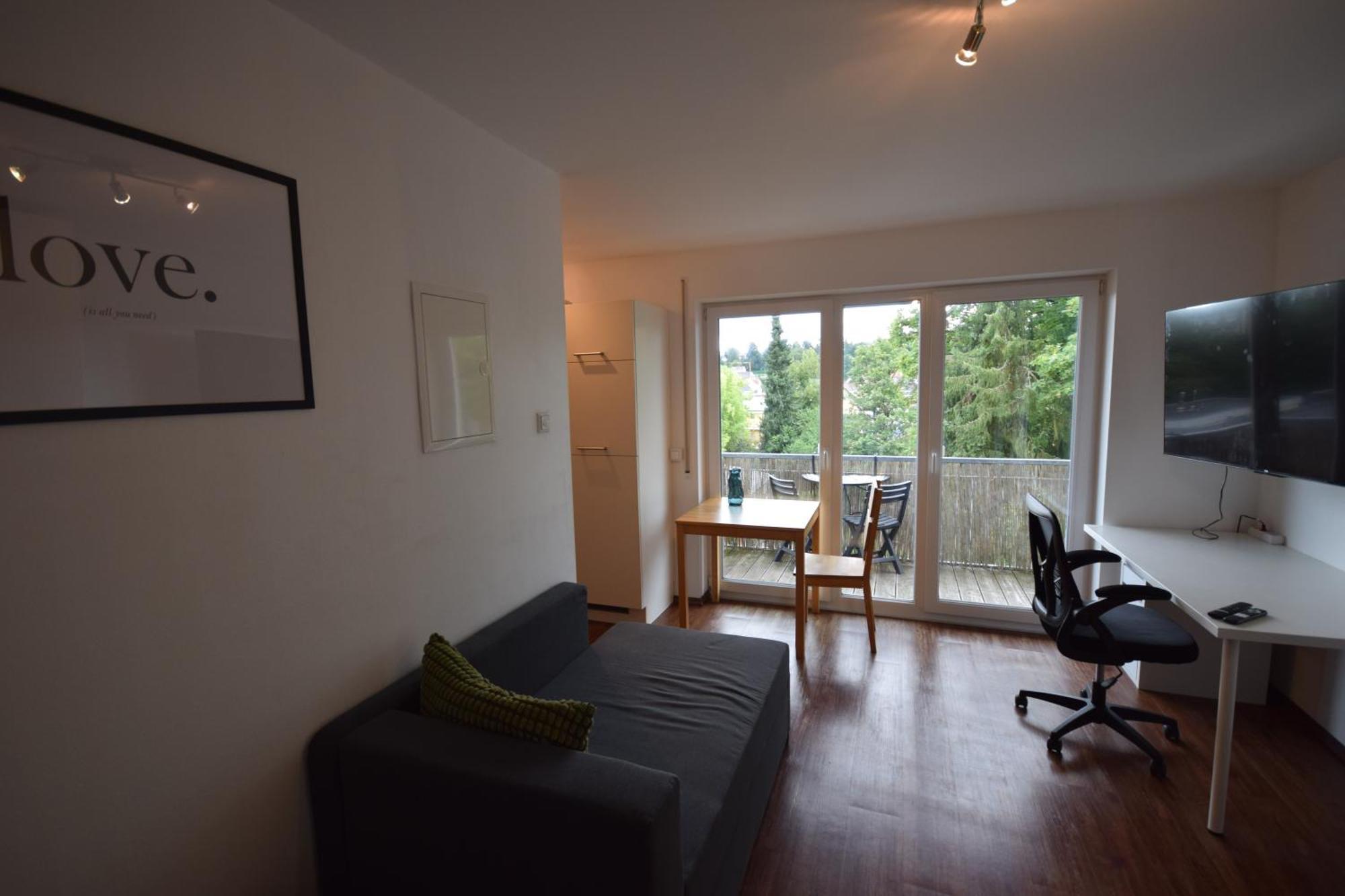 Nestwerk Komfort R23-12 - Balkon, Arbeitsplatz & Zentrumsnah Biberach an der Riß Exterior foto